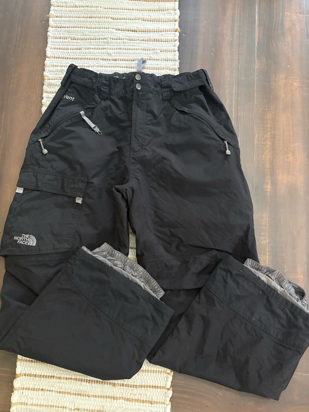 The North Face Hyvent snow/ski pants